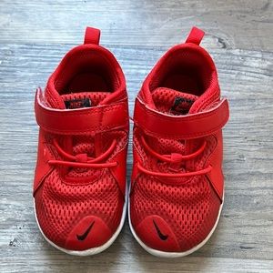 Toddler Nike size 7
